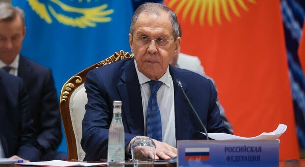 Ucraina/Lavrov: “Russia interessata ad una pace in tempi brevi”