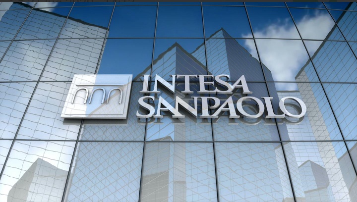 Intesa Sanpaolo: raggiunto importante accordo su Smart working e settimana corta.