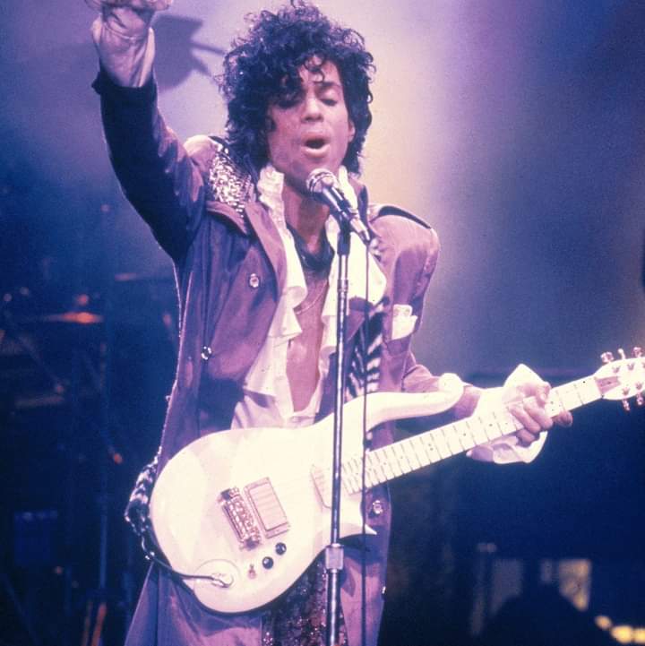 “Purple Rain” di Prince & The Revolution miglior album di tutti i tempi secondo Consequence.