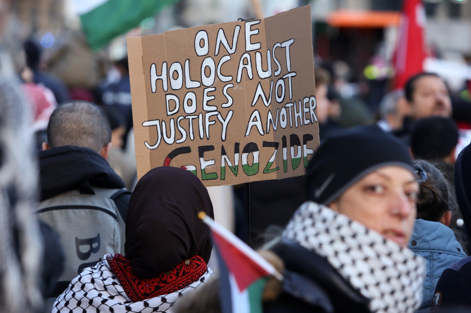 Gaza, giorno numero 75. Gli studenti tedeschi contro il “lavaggio della colpa” dell’ élite tedesca.