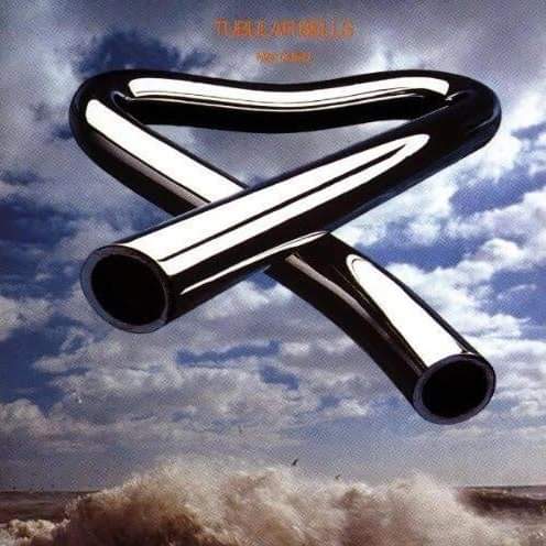 “Tubular Bells” di Mike Oldfield è disco d’oro in Uk