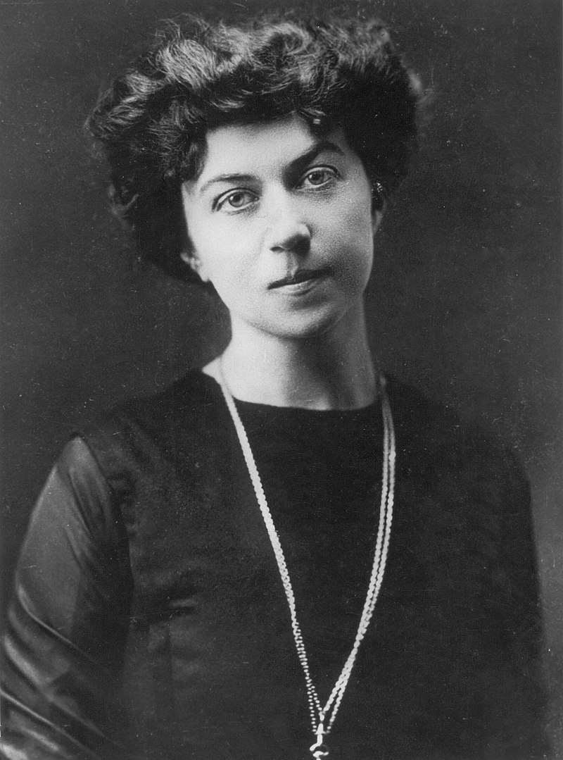 Alexandra Kollontaj, femminista, rivoluzionaria,prima donna ministro nella storia