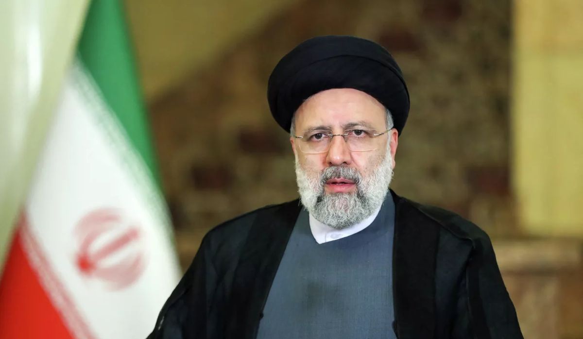 Incidente aereo mortale per il premier iraniano Raisi, il ministro degli esteri Abdollahian e diversi altri funzionari iraniani. Cinque giorni di lutto nazionale nel paese.