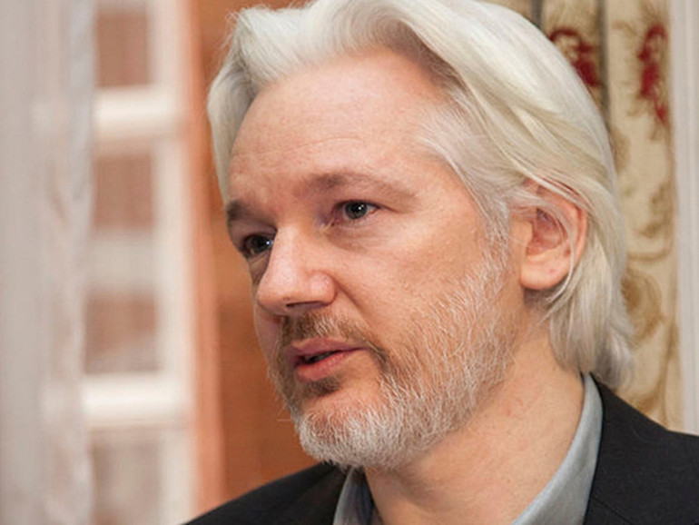 Julian Assange finalmente libero.